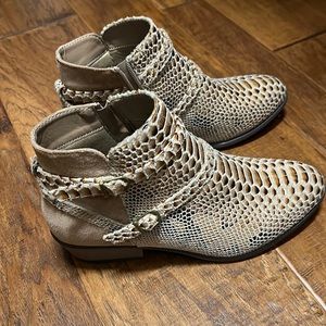 Pierre Dumas snake print ankle boots